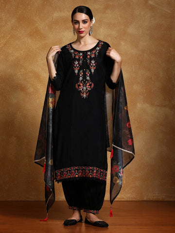 Varanga Women Floral Motif Thread Embroidered Yoke Kurta with Trouser & Dupatta